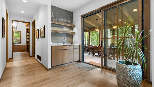 Enterance to Sunroom