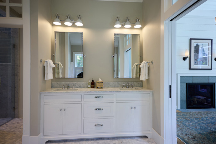 Photo of dual vanities 