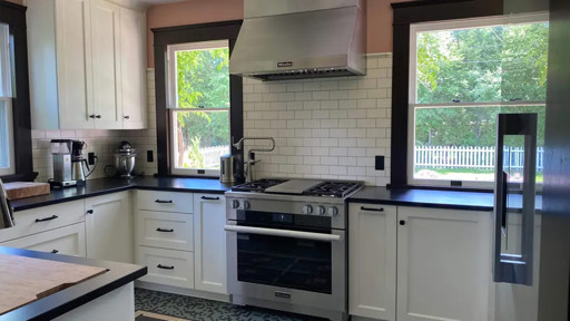 Sunny Kitchen with Modern Features