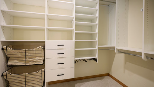 Walk-in Closet